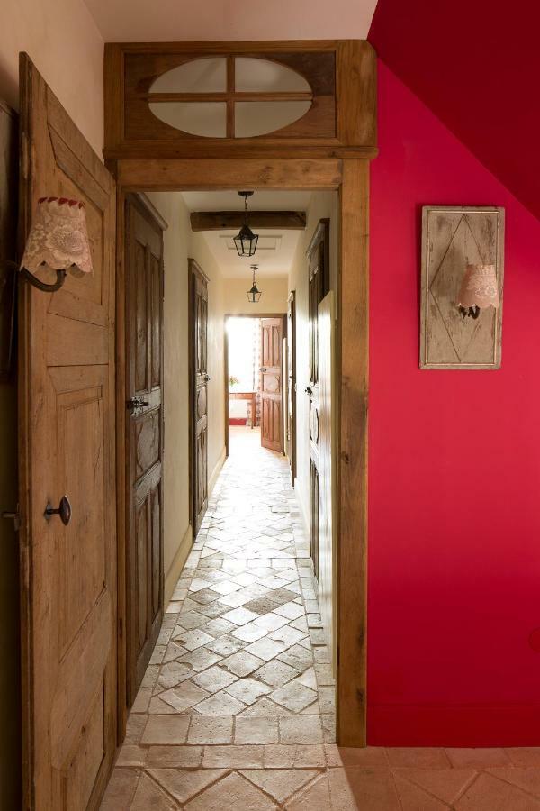 La Clairiere De La Reine Hortense - Pierres D'Histoire Saint-Prix  Exterior foto